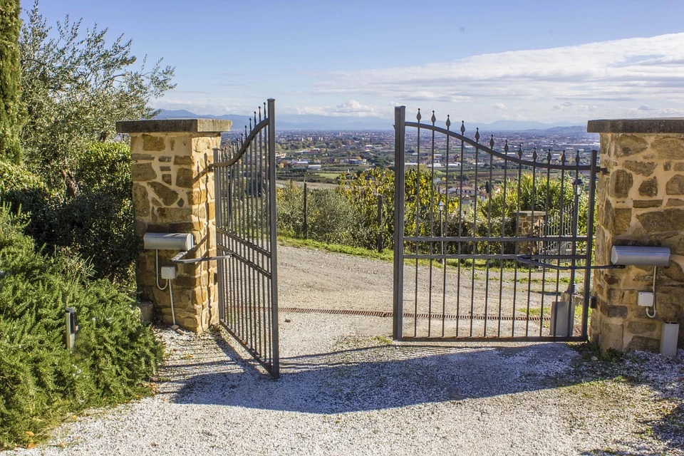 Different Types of Automatic Gate System – What Are They?